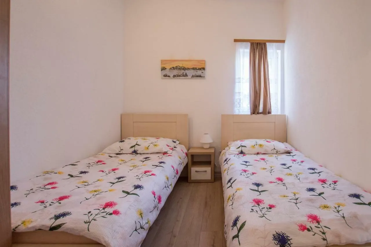Apartment Lavanda 2 Porec