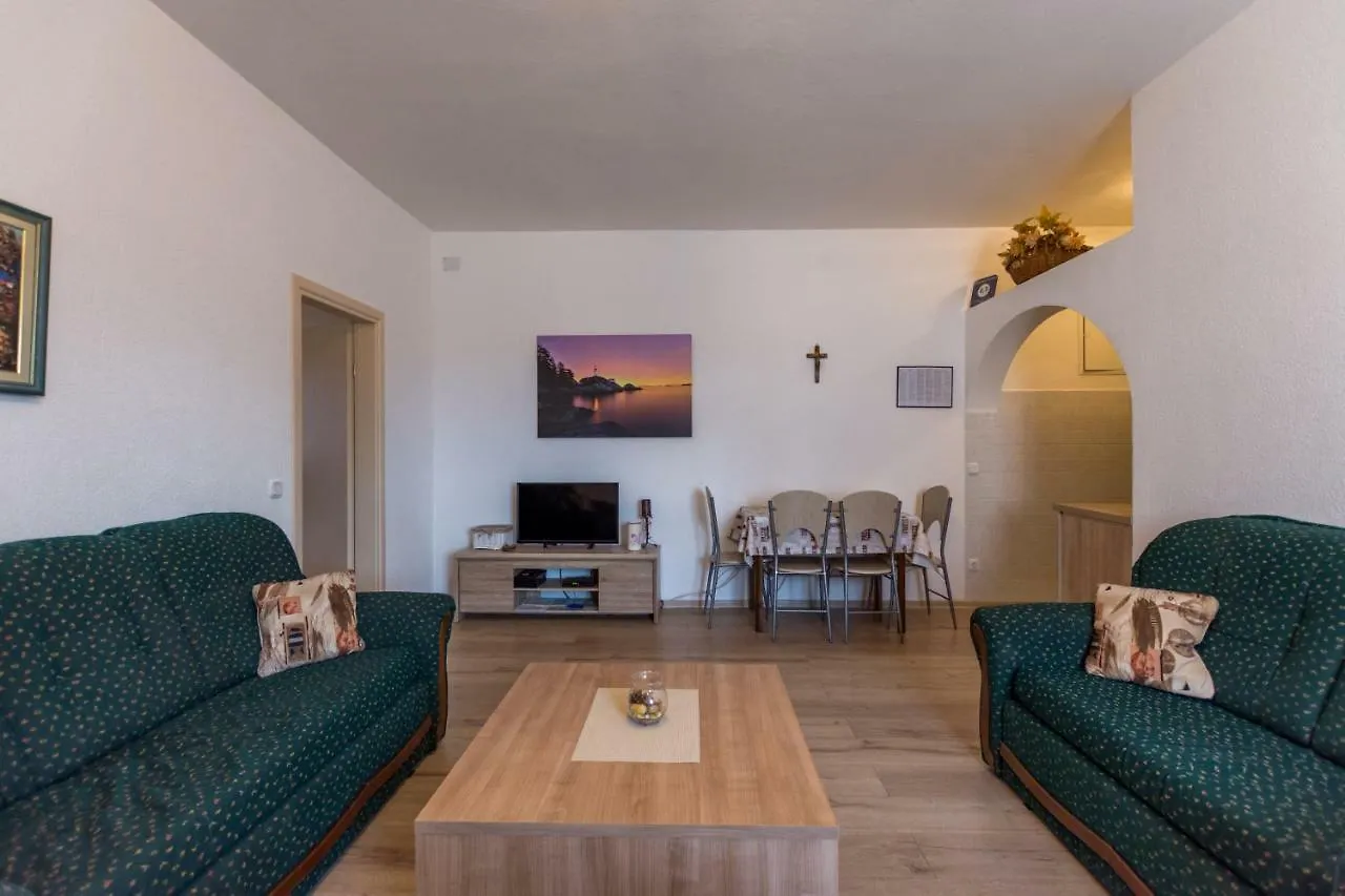 Apartment Lavanda 2 Porec 0*,  Croatia