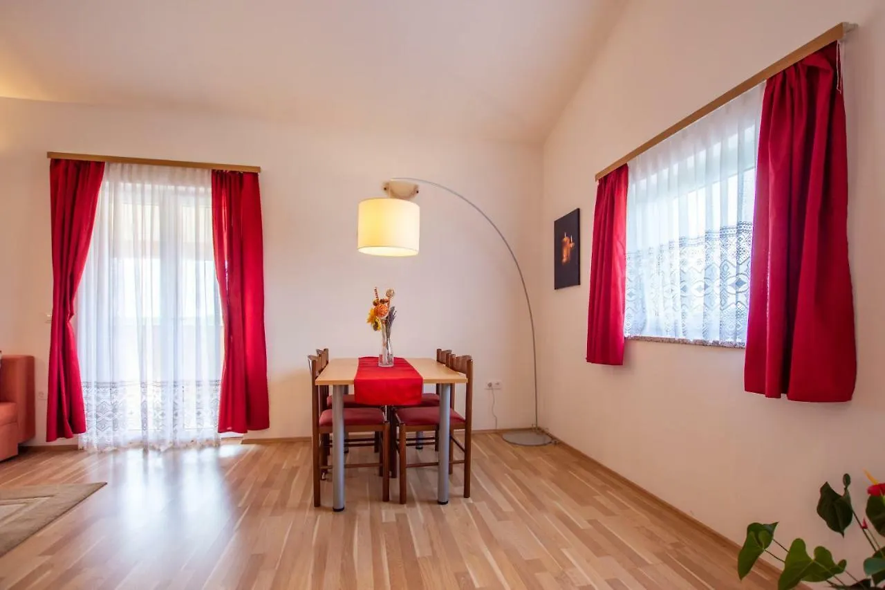 Apartment Lavanda 2 Porec